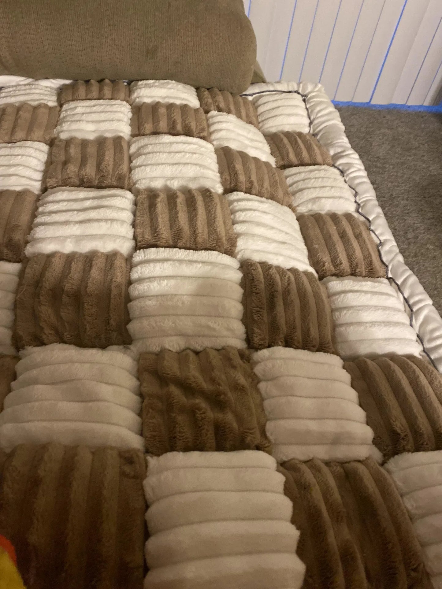 Plush Paws Co. Checkerboard Quilted Sofa Mat – Plush Furniture Protector & Pet Couch Bed