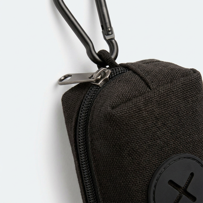 Plush Paws Co. Outdoor Clean-Up Companion — Durable Leash Poop Bag Holder Style